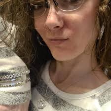 Amazon.com: תיק איפור גולגולת דינוזאור לנשים, תיק קוסמטיקה נייד עם רוכסן  תיק נסיעות ארגונית מוצרי טואלטיקה לנשים, 5 : יופי וטיפוח