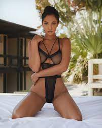 Kayla V - Free sexy pics, galleries & more at Babepedia