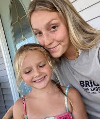 Kelly Nyman's Instagram, Twitter & Facebook