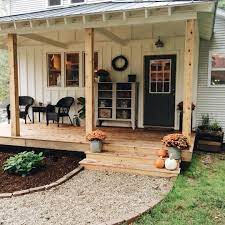 Added A Little Fall To The Back Porch Hopefully You Can T See The Dead Mouse On The Door Mat That The Cat Just Porch Design Farmhouse Patio Porch Design Ideas