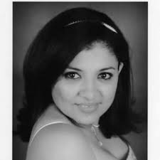 Stream Elia Castro music