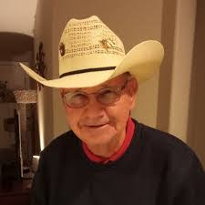 Dennis Orr's Instagram, Twitter & Facebook