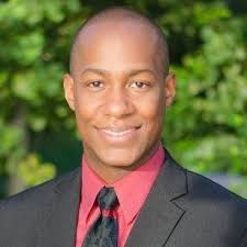 Daniel Royal's Instagram, Twitter & Facebook