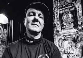 L'ÚLTIM CORREFOC ALIMENTA LA TENSIÓ ENTRE VEÏNS, COLLES I AJUNTAMENT