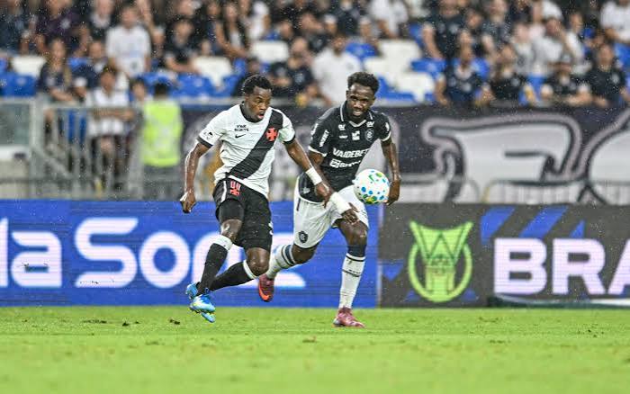 Vasco x Remo vai passar de gra&ccedil;a: veja todas as op&ccedil;&otilde;es para assistir - Papo na Colina - Not&iacute;cias do Vasco da Gama