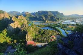 Official account of tourism authority of thailand (north america). Hua Hin Grows As Thailand S Tourism And Investment Hub