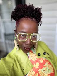 Purkinje Effect During Eclipse: Wearing Red and Green