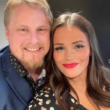 Jaclyn Cline (@JaclynKeith)