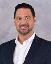 Wesley Ellis's Instagram, Twitter & Facebook