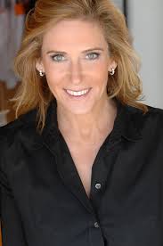 Janet Crown's Instagram, Twitter & Facebook