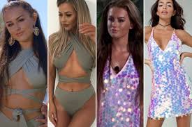 We saw camilla thurlow struggle to find love but her handsome (and very fit) prince jamie jewitt saved the day, mike thalassitis entered the villa and shook the entire place and remember when chris hughes described himself as a polar bear to chloe crowhurst? Get Love Island S Amber Davies Top Looks So Far In The Villa Mirror Online