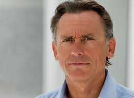 ▷ "Somos los que pensamos, porque nos convertimos en nuestro principal  enemigo"