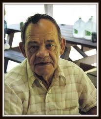 Ray Muncy's Instagram, Twitter & Facebook