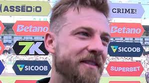 Gol ‘sem querer’? Lateral do Juventude abre o jogo sobre lance contra Cruzeiro