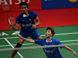 1.75 m (5 ft 9 in) handedness: World No 1 Pair Make Final Saudi Gazette