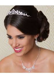 Kam bei meiner hochzeit dann aber doch nicht zum. Die Schonste Haarschmuck Braut Zum Abschluss Ihrer Brau