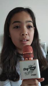 I keep listening to this song and now even my daughter loves it.😁, 🌹🌹🌹 