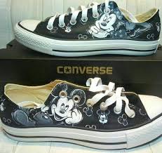 Disney Themed Shoes Hand Painted Shoes Custom Converse Mickey Mouse Shoes Disney Shoes Disney Wedding Disney Gift In 2020 Disney Shoes Mickey Mouse Shoes Mickey Shoes