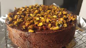 Je Suis Bien Calee Huckleberry S Lemon Pistachio Cake