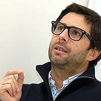 Voces de Ultratumba by Manuel Vicuña