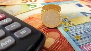 Αποτέλεσμα εικόνας για Ποιοι θα δουν χρήματα στους λογαριασμούς τους την Πέμπτη