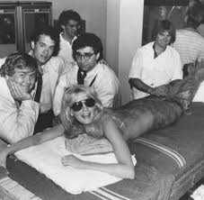 No need to register, buy now! 1983 Behind The Scenes Of Splash With Tom Hanks John Candy Eugene Levy And Daryl Hannah 9gag