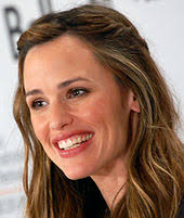 In april the following year, reportedly on garner's 33rd birthday, affleck popped the question. Jennifer Garner Wikipedia