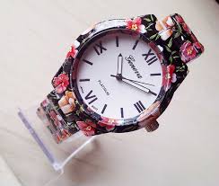 Hasil gambar untuk jam tangan wanita