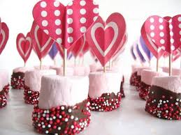 San valentín está a la vuelta de la esquina, y si todavía no tienes el regalo para tu pareja, has llegado al lugar adecuado, ya que en druni tenemos las pero este año si nos dejas ayudarte, el día de los enamorados va a ser muy diferentes, ya que con nuestras ideas para regalar en san valentín el. Manualidades Para San Valentin 2019 Regalos