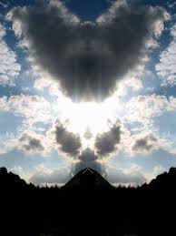10 Beautiful Angel Shaped Clouds Seen Around The World Angel Clouds Clouds Nature