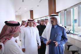 وزارة الخارجية على تويتر الدمام وكيل الوزارة للشؤون القنصلية السفير تميم الدوسري يتفقد فرع وزارة الخارجية بالمنطقة الشرقية