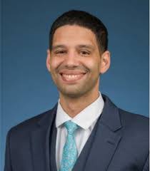 Aaron Chiu's Instagram, Twitter & Facebook