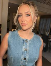 today is my birthday 🎉🎂🎉