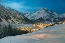 Statiunea baile herculane, atestata documentar din anul 153 en este renumita in toata lumea pentru puterea tamaduitoare a izvoarelor. Cele Mai Frumoase Statiuni Din Austria Vacanta Ta La Ski Blog Veltravel