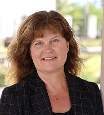 Kristin Moran's Instagram, Twitter & Facebook