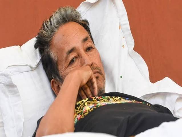 सोनम वांगचूक यांच्या आंदोलनाला नायगावात राष्ट्रवादी काँग्रेसचा पाठिंबा; तहसील कार्यालयासमोर निदर्शने