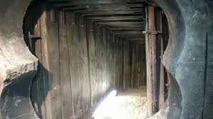 Bank robbery tunnel thwarted by police. Robbers Dig Tunnel To Raid Bank Video Abc News