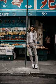 5 Tipps Fur Chinatown Fashion Blog From Germany Modeblog Aus Deutschland Berlin In 2020 Modefotografie Editorial Urbane Fotografie Fotografie Frauenposen