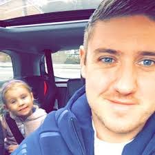 Alan Hindle's Instagram, Twitter & Facebook