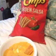 My New Obsession Garden Salsa Sun Chips And Queso Food Sun Chips Snack Recipes