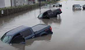 With flooding, a person is unable to avoid (negatively reinforce) their phobia and through. Le Carnage Automobile De L Inondation A Houston Video