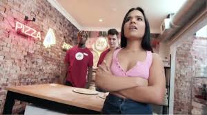 Summer Col Y Damion Dayski - Ella Es Muy Meticulosa Con La Salsa Para Mojar  - EPORNER