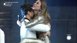 Basta entrar no site r7 e logo você encontrará a votação. Com Votacao Recorde Nicole Bahls E Marcelo Bimbi Sao Vencedores Do Power Couple Brasil 4power Couple Brasil Confira Tudo Sobre Power Couple Brasil