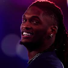 CeeDee Lamb contract, holdout update provided by ESPN