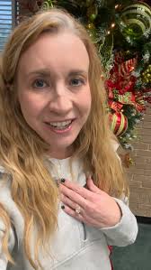 COMMUNITY GUEST CHEF INTRO!! ❤️ • • Radha Devendrappa will be teaching this  week's sold out cooking class! She has lived in Tupelo with her husband,  Karthik and daughters, Arya and Diya,