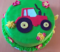 Traktor Torte Kleine Backkiste