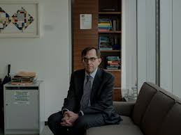 As fed chief, powell holds the keys to the world's largest economy, and runs the printing presses for its reserve currency. Economist Andreas Lehnert The One Jerome Powell Turned To During Covid Bloomberg