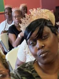 I was happy to be apart of, Mt. Carmel Baptist Church Women Ministry today.  "Straighten Your Sisters Crown Queens" And give them a pat