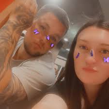 Are VN and VS doors and carpet the same?