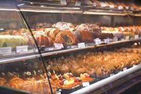 Southern california's porto's bakery & cafe recently launched its innovative bake at home frozen product line. Beloved Cuban Bakery Porto S Might Be Opening In Northridge Eater La